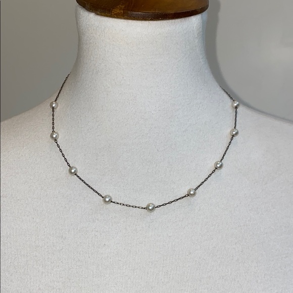 Napier 9 Faux Pearls Tin Cup Style Necklace Dark Silver Tone Metal Chain - Picture 4 of 7